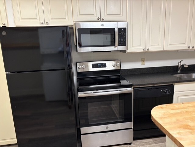 Foto del edificio - 361 Mills Ave