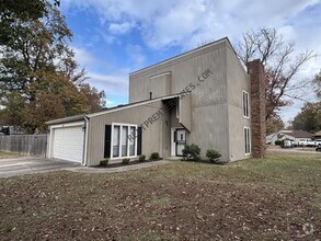 Building Photo - 101 Oxford Cove