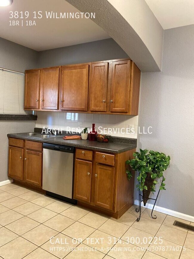 Foto del edificio - 3819 1S Wilmington-