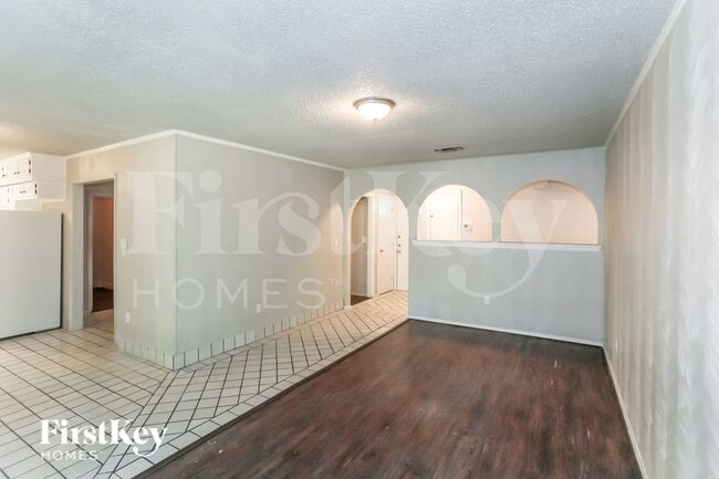 Foto del edificio - 616 Pinto Ln