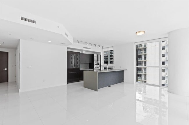 Foto del edificio - 1080 Brickell Ave