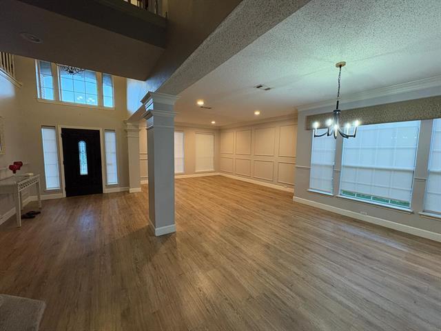 Foto del edificio - 2113 Cannes Dr