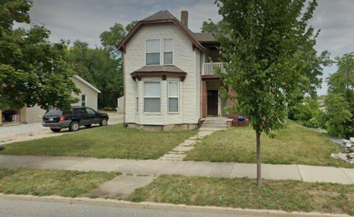Primary Photo - Onyx-1332 South Street