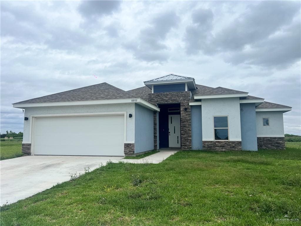 Primary Photo - 8802 Swan Lk Dr