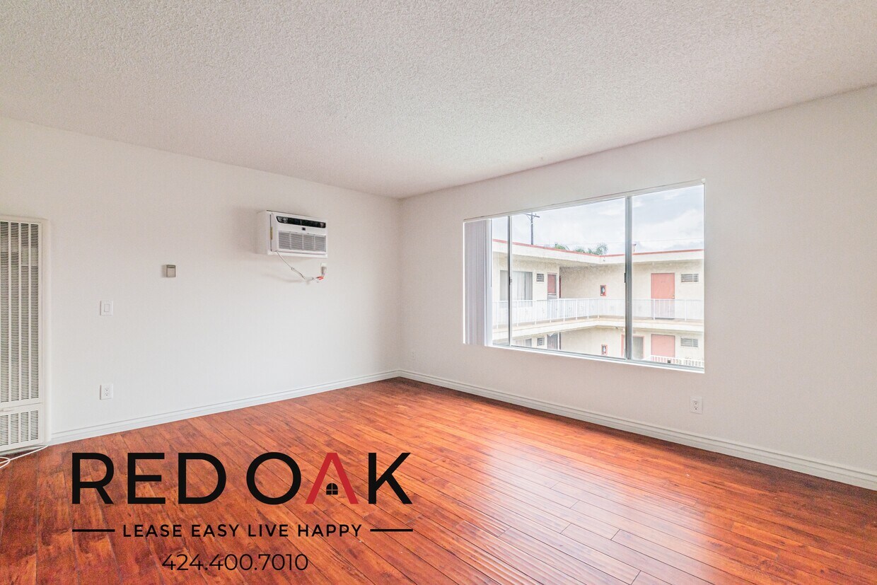 Foto principal - 6255 Beck Ave