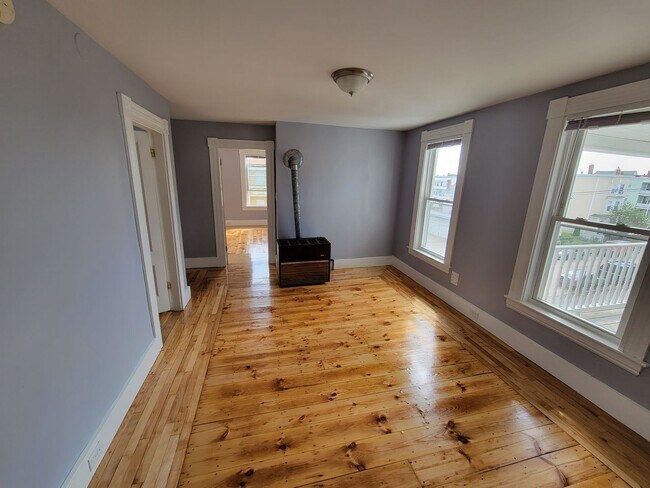 Foto del edificio - 386 Rimmon St