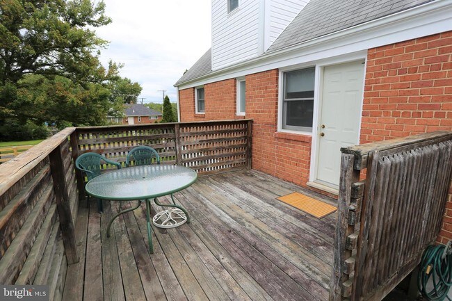 Building Photo - 12818 Connecticut Ave