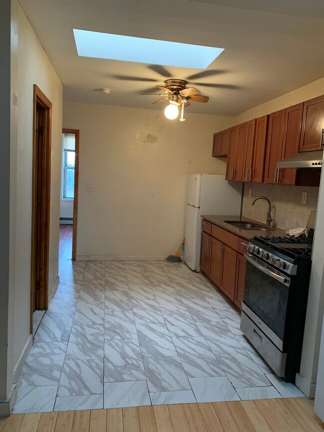 Foto del edificio - 640 44th St