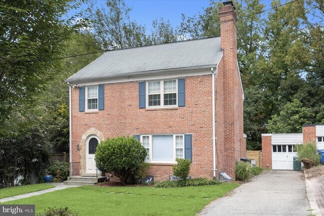 Foto del edificio - 2925 Kanawha St NW