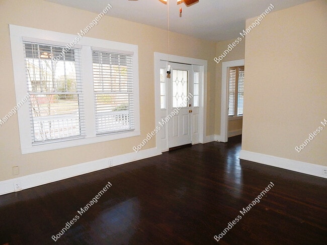 Photo - 1776 Lyle Ave House