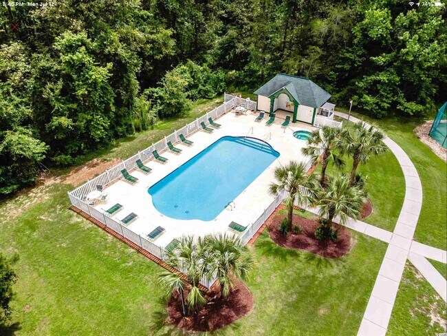 Foto del edificio - 619 Tupelo Ln