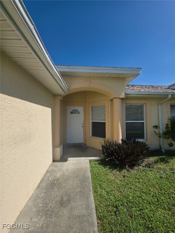 Foto principal - 2211 NE 15th Ln