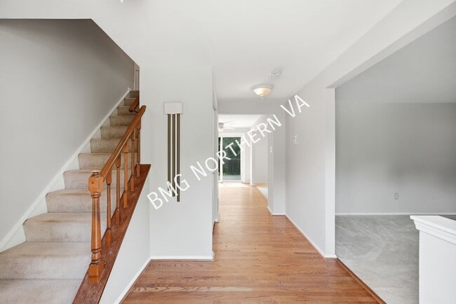 Photo - 1846 Clovermeadow Dr- House