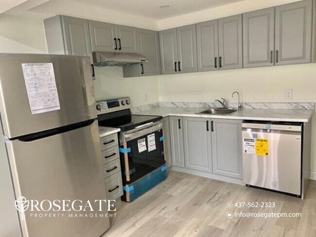 Building Photo - 2-Bedroom Basement Apartment with In-Unit Laundry & Parking – Pet Friendly – Kitchener