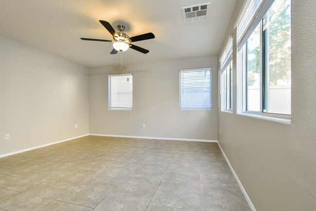 Foto del edificio - 9454 Havasu Canyon Ave