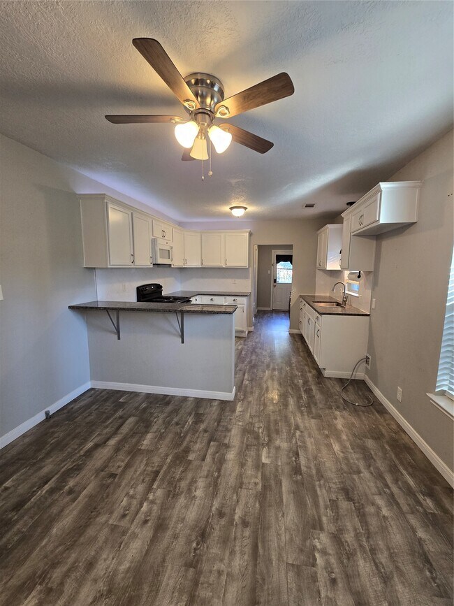 Foto del edificio - 511 S Roosevelt Ave