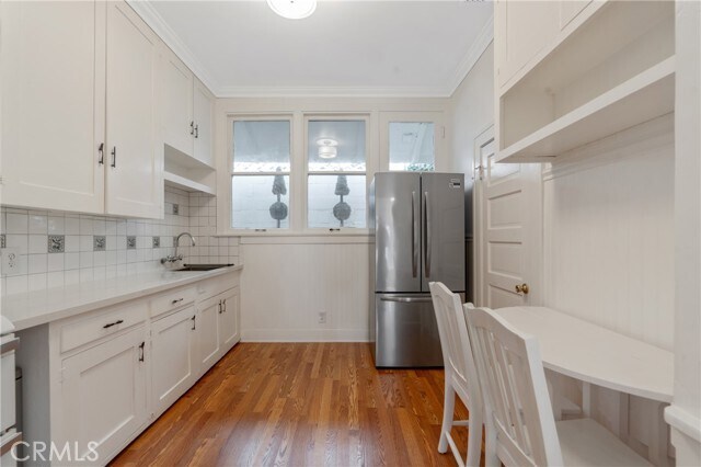 Foto del edificio - 1325 E Altadena Dr