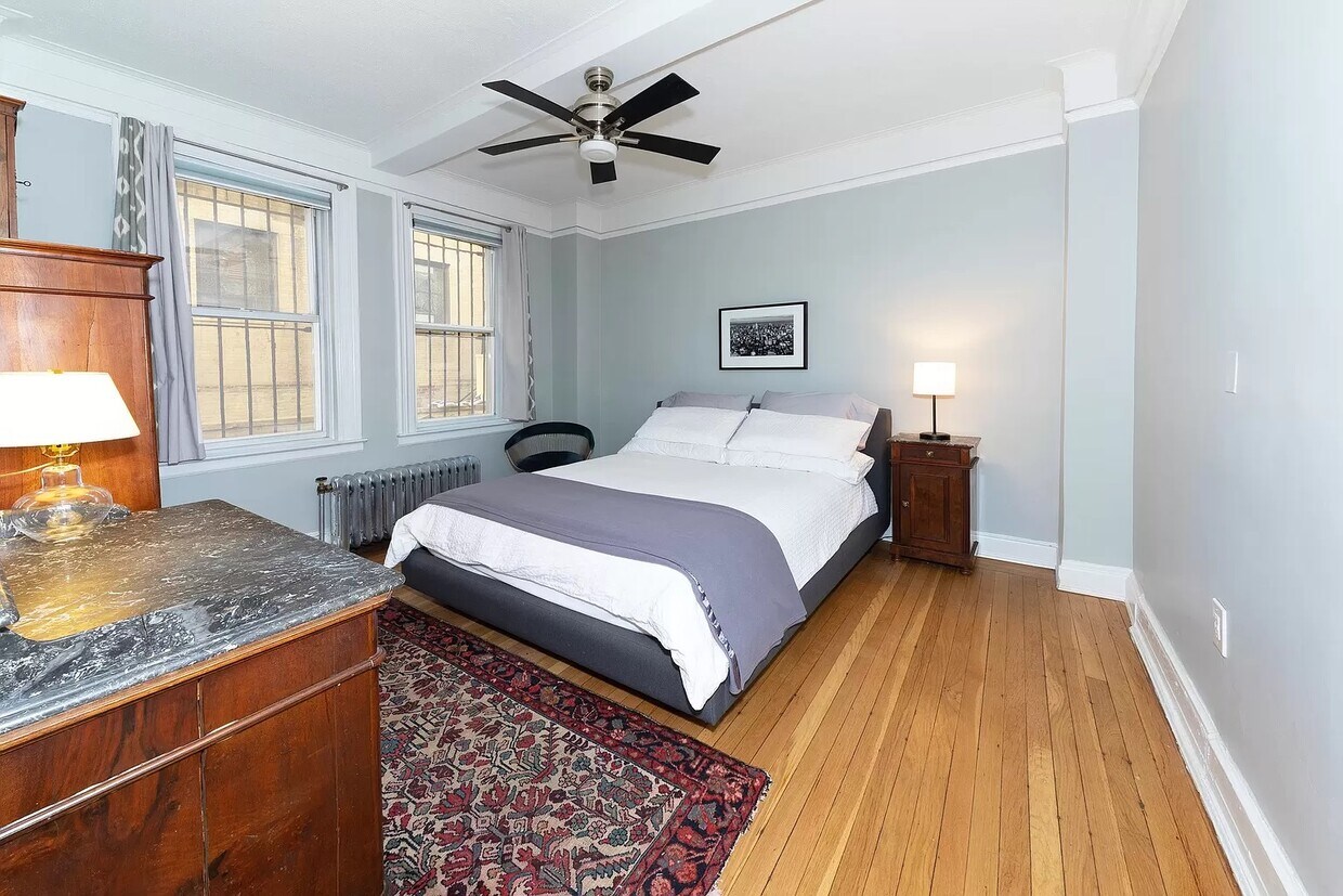 Foto principal - 588 West End Ave