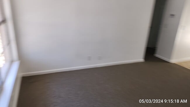 Building Photo - 313 Oleander Dr