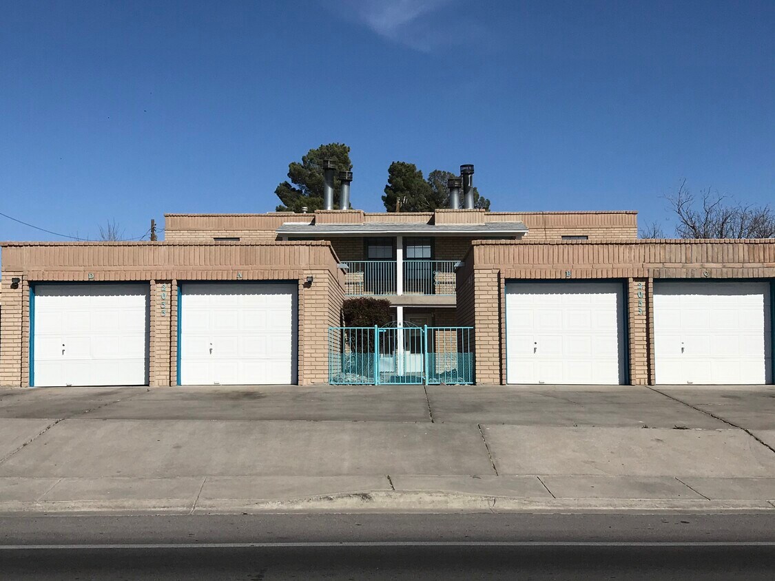 2033 S Don Roser Dr Unit C, Las Cruces, NM 88011 Apartments - Las ...