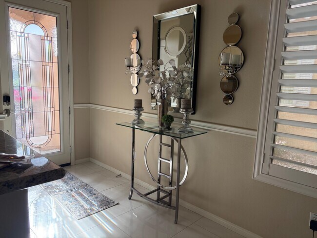 Foto del edificio - 81614 Avenida Celaya