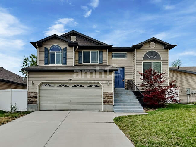 917 Longleaf Dr