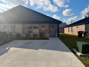 Building Photo - 2738 Usery Rd