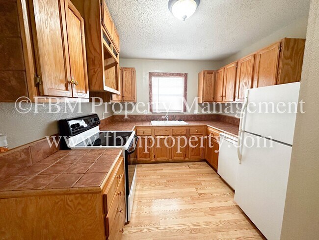 Foto del edificio - 2612 W Sycamore Ave
