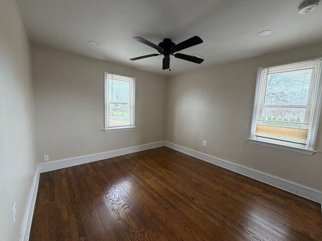 Foto del edificio - 3839 W Germantown Pike