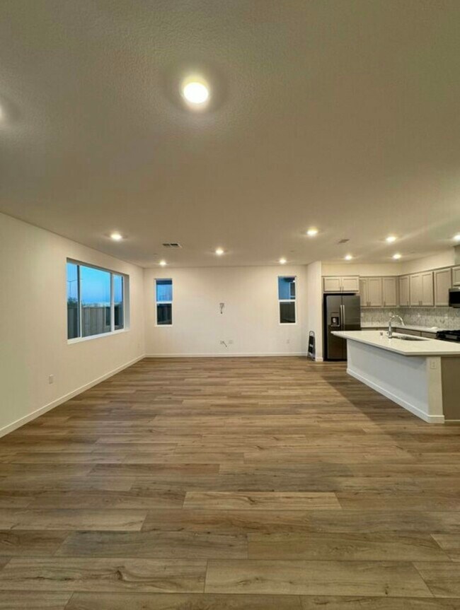 Foto del edificio - 5395 Shenandoah Vly Ln