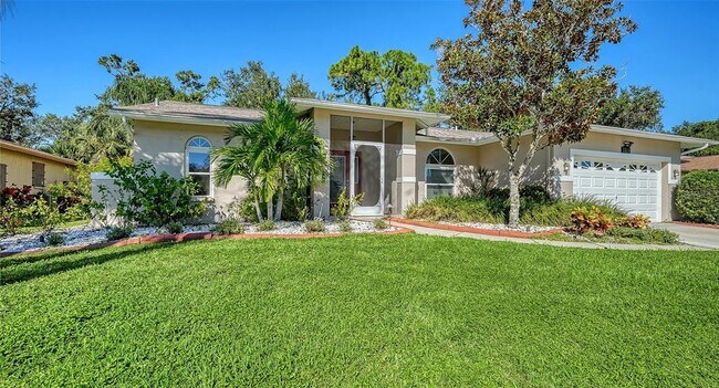Foto del edificio - 2246 Cork Oak St W