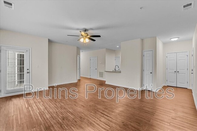 Building Photo - 2606 Pennoak Way