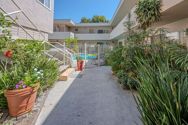 Plano de planta - Newly Renovated - The Copa Apartments