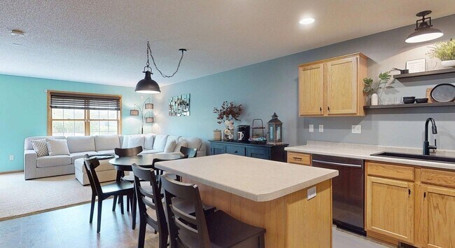 Foto del edificio - 3057 Venice Ln NW