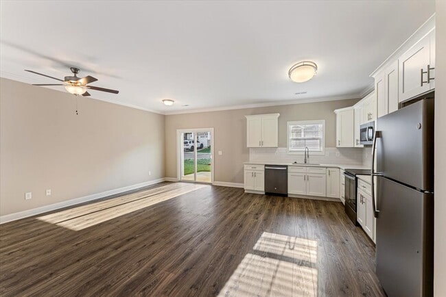 Photo - 320 Titan Rdg Wy Townhome