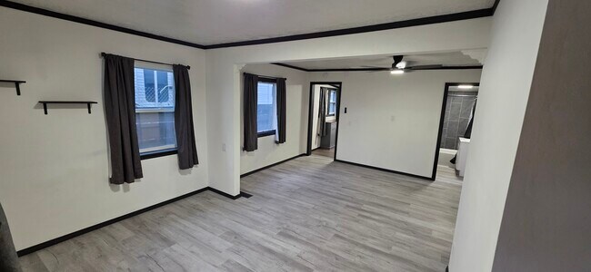 Foto del edificio - 221 Elm St