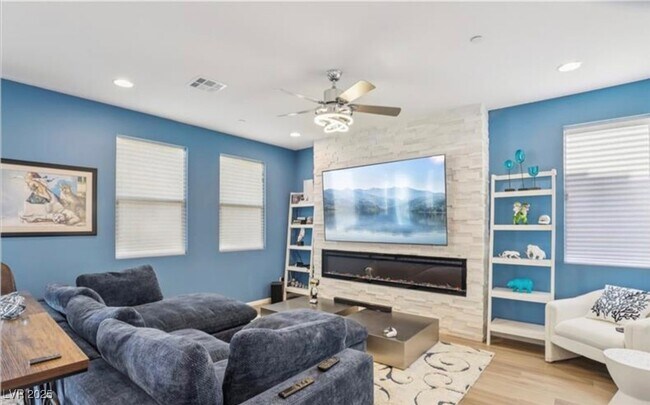 Foto del edificio - 10396 Thurso Ave