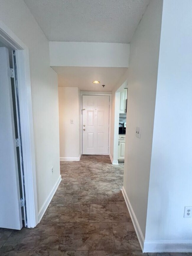 Foto del edificio - 1280 W Peachtree St NW