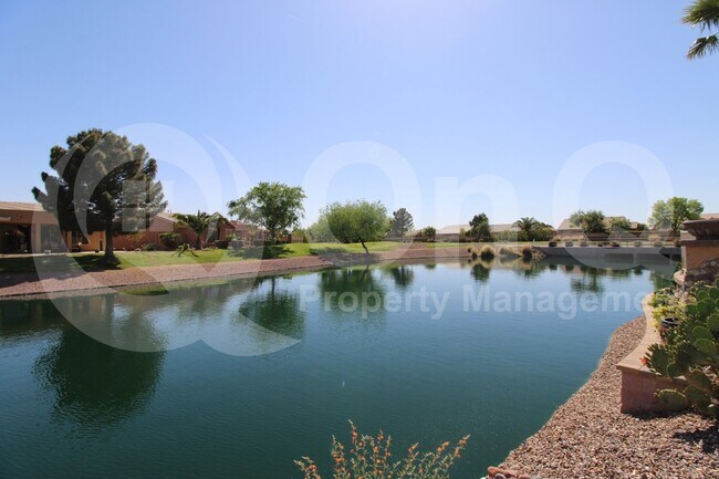 Foto del edificio - 42599 W Candyland Pl