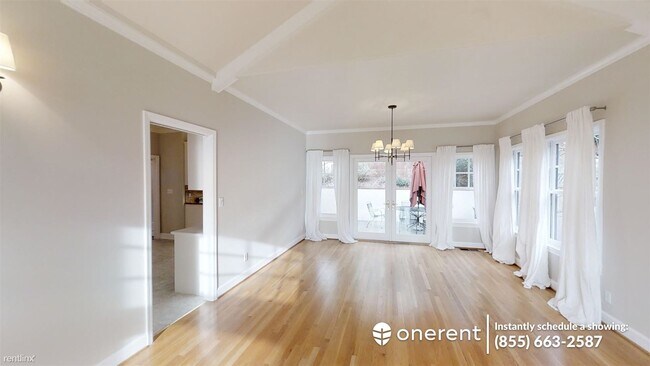 Building Photo - 3 br, 2 bath House - 1032 Mountain Blvd -