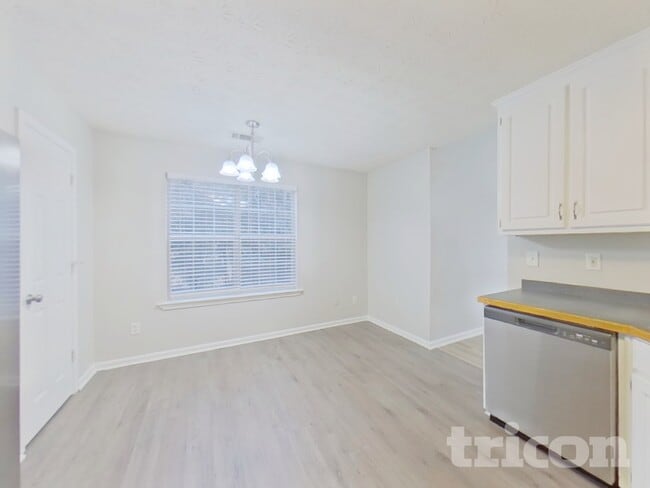 Building Photo - 2043 Big Cypress Ln