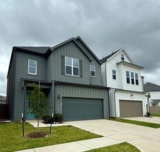 Building Photo - 22018 Lesley Grv