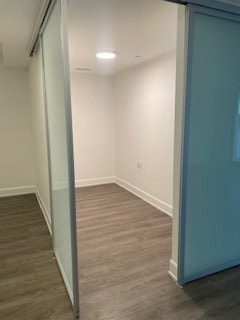 Building Photo - 195 Hunter St E