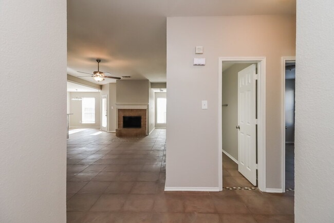 Building Photo - 12233 Silver Mist Trail