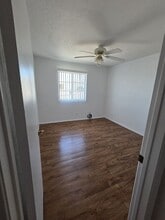 Building Photo - 2660 Smoketree Ave N