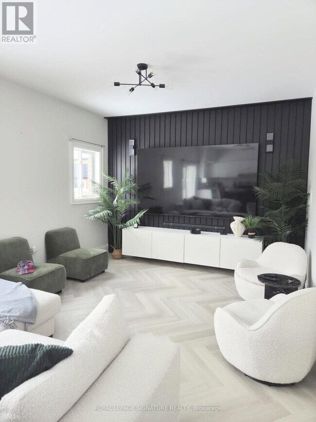 Photo du bâtiment - 60 William Fair Dr