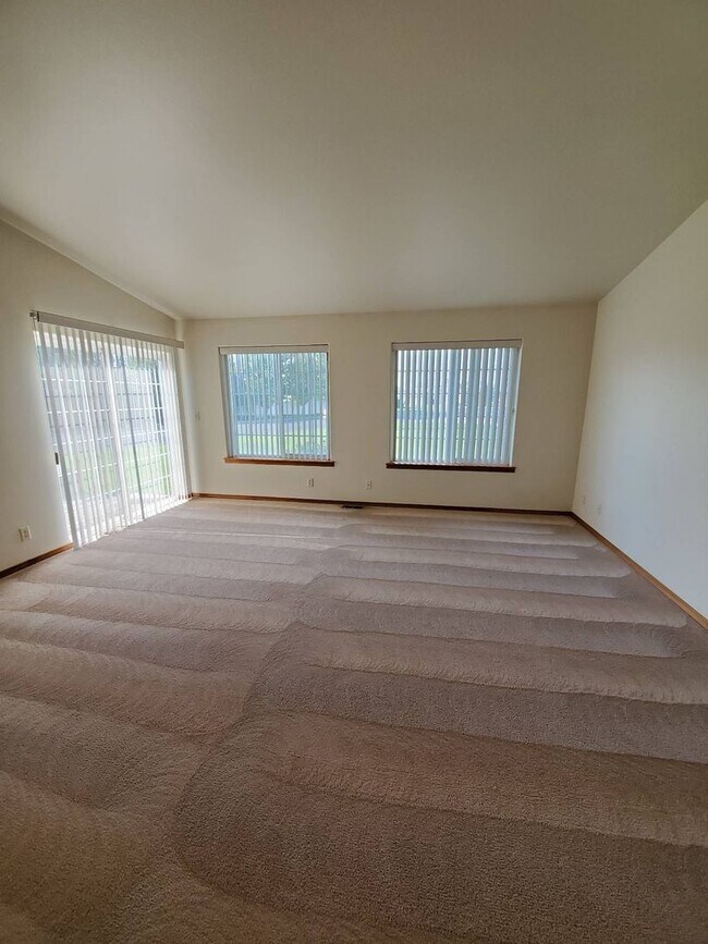 Foto del edificio - 9506 Goodrich Rd SE