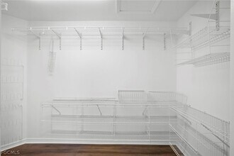 Building Photo - 21768 Brixham Run Loop