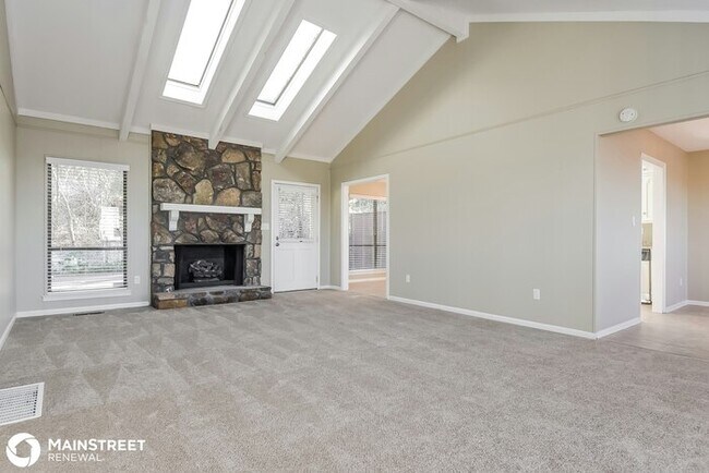 Building Photo - 8825 Valley Hill Dr, Birmingham, AL 35206