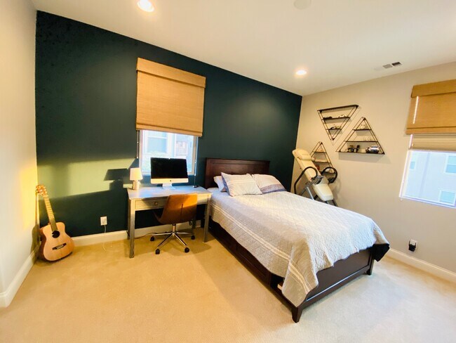 Building Photo - 116 Shadowbrook